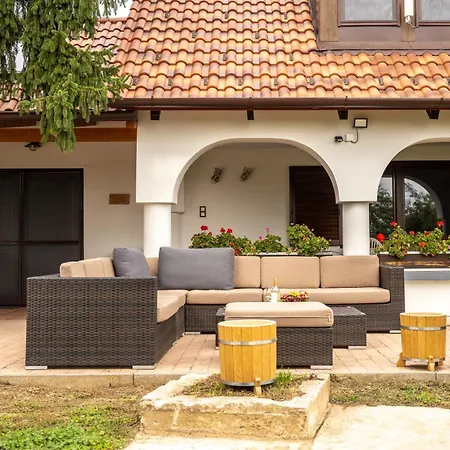 Feriehus Balaton - Your Hide Away *